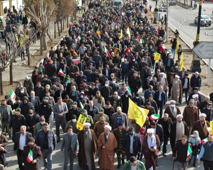 حضور پر شور و انقلابی مردم شهید پرور اشتهارد در راهپیمایی چهل و چهارمین سالگرد پیروزی انقلاب اسلامی ایران