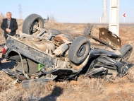 باردیگر واژگونی یک دستگاه خودرو در جاده اشتهارد 5 مجروح برجای گذاشت